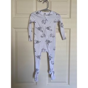 SOLD ‼️CottonOn Kids Onesie